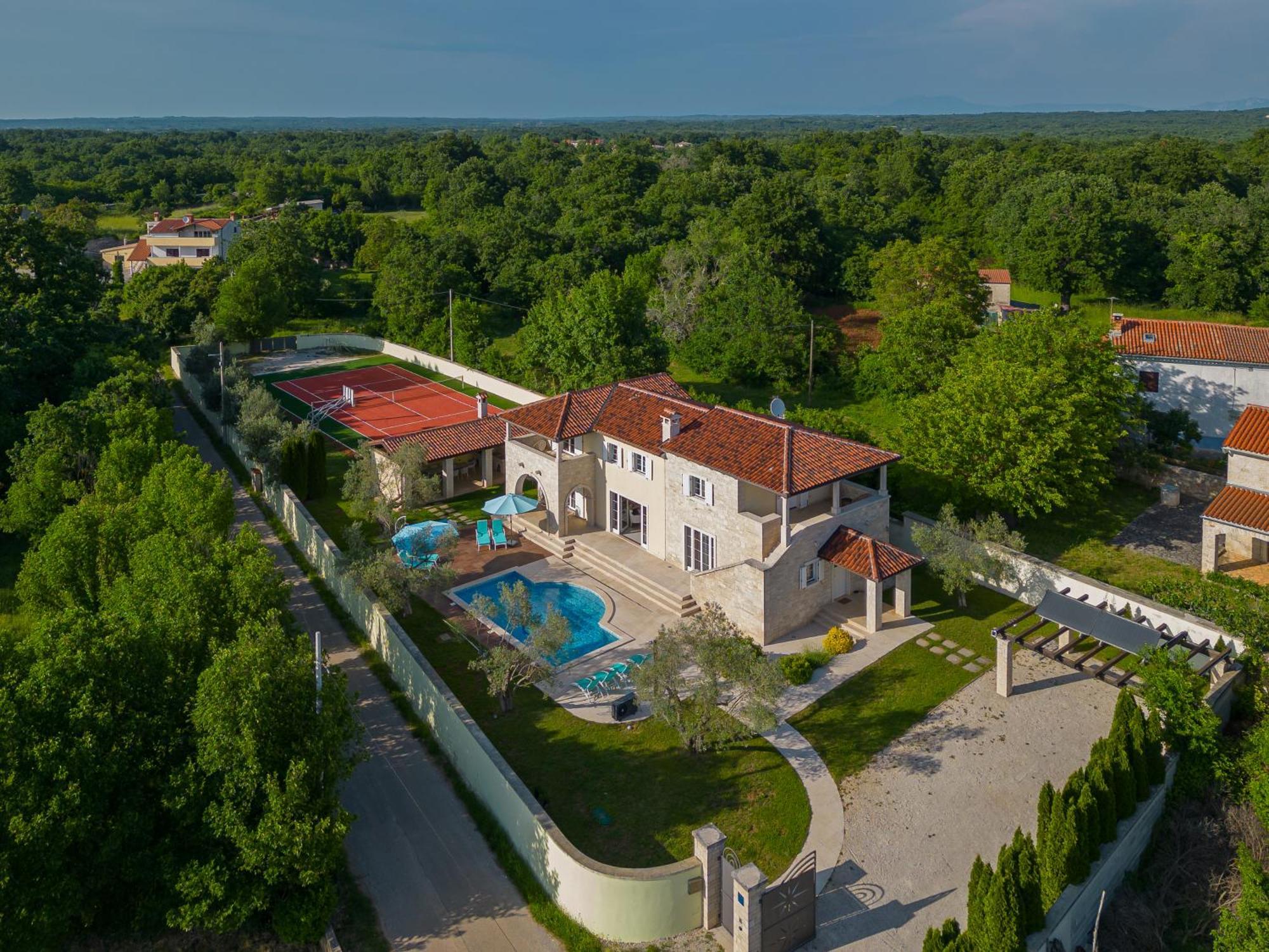 Villa Ortensia Mit Beheiztem Pool By Istrialux Svetvinčenat Kültér fotó